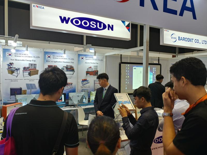 Participated in Wolrddidac Aisa 2017 Bangkok - Htsolutions. CO., LTD.